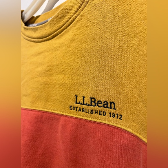L.L.Bean colorblock crewneck sweatshirt. Men’s XL - Picture 3 of 4